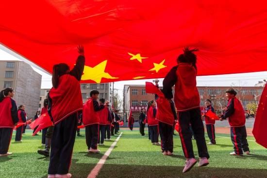 开车喝什么饮料提神？游戏画面
